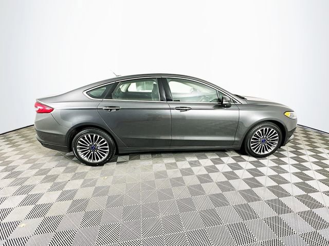 Certified 2017 Ford Fusion SE w/ Equipment Group 202A image 13