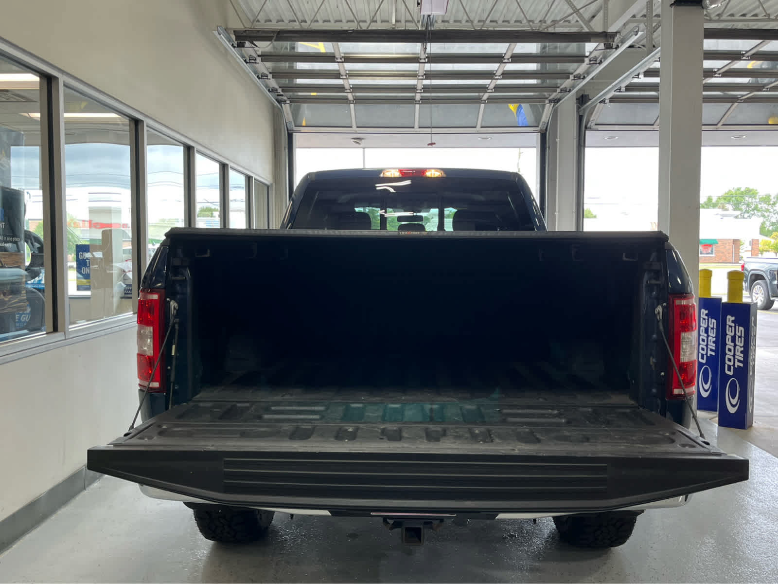 Certified 2019 Ford F150 XLT w/ Equipment Group 302A Luxury AWD/4WD image 8
