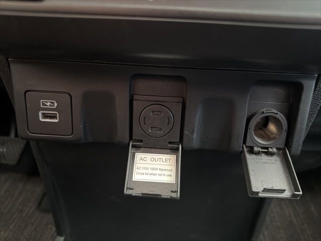 Used 2024 Honda Odyssey Touring image 40