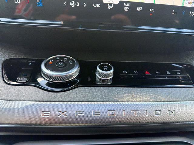 Certified 2025 Ford Expedition Tremor AWD/4WD image 23