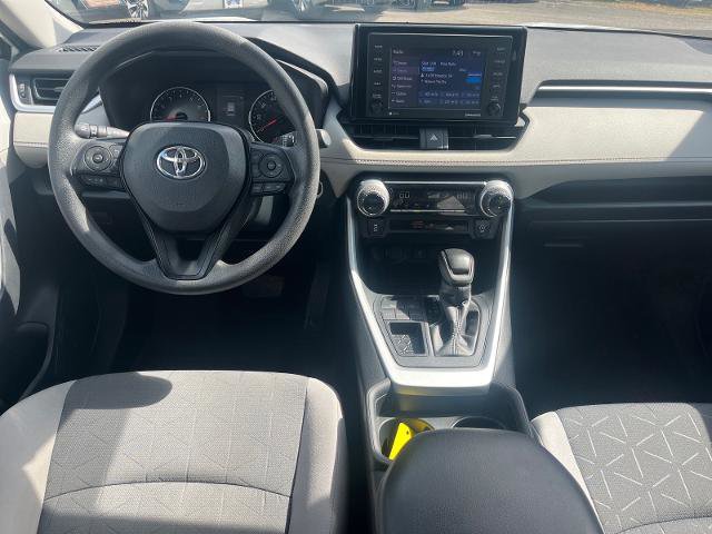 Used 2020 Toyota RAV4 XLE image 7