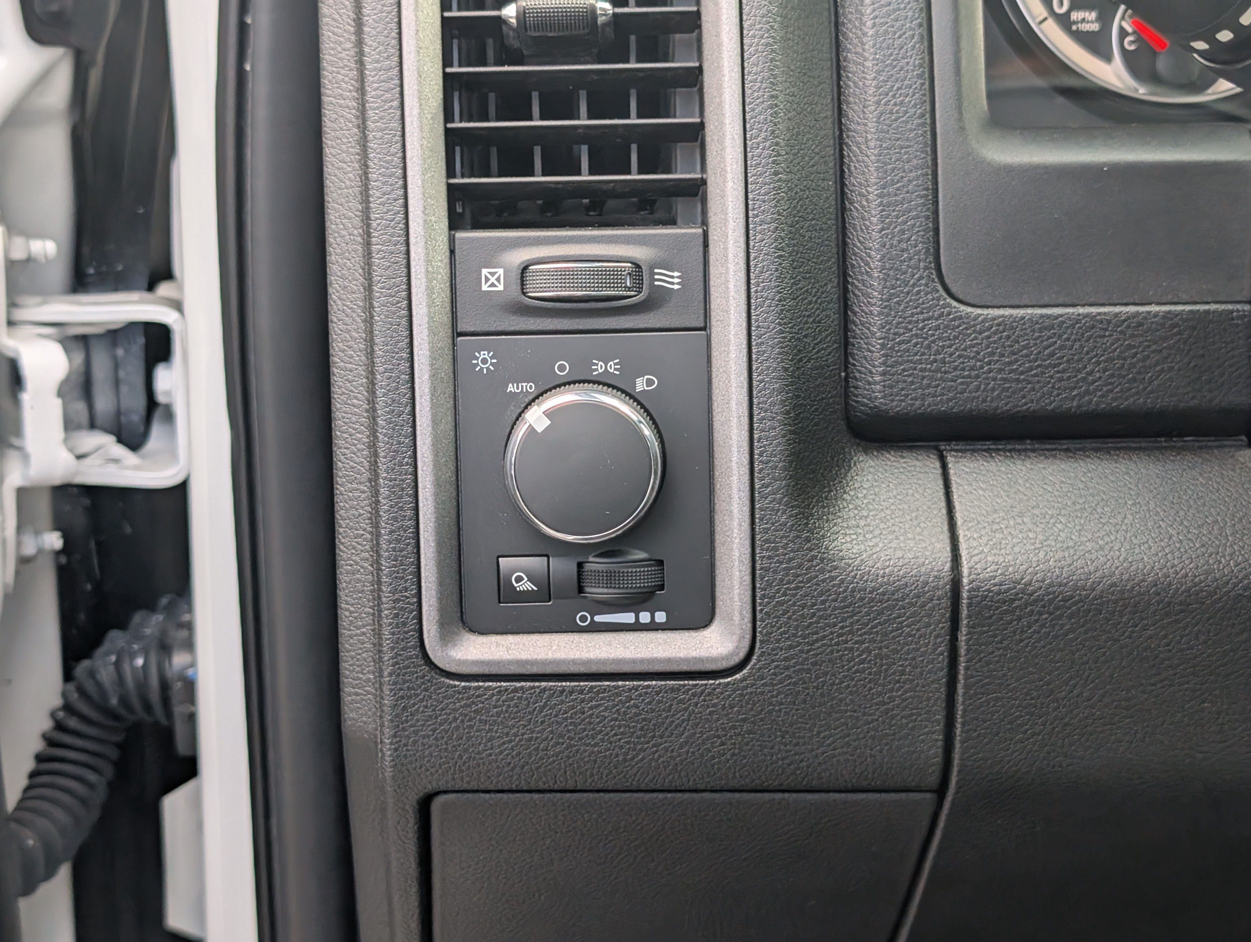 Used 2021 RAM 1500 Tradesman w/ Popular Equipment Group RWD image 16