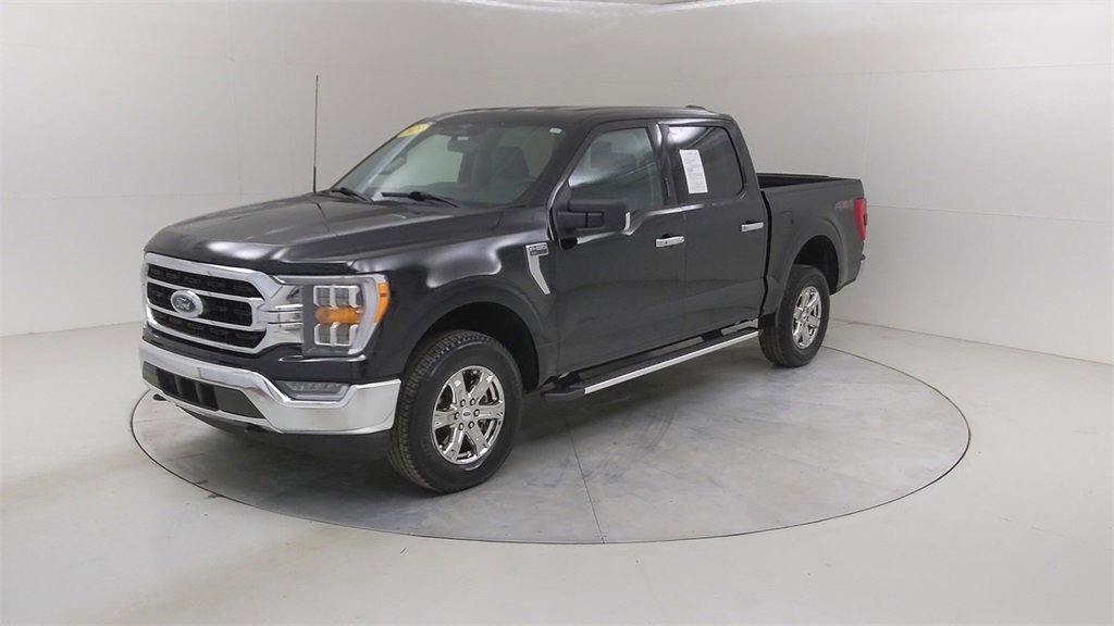 Certified 2023 Ford F150 XLT w/ Equipment Group 302A High image 21