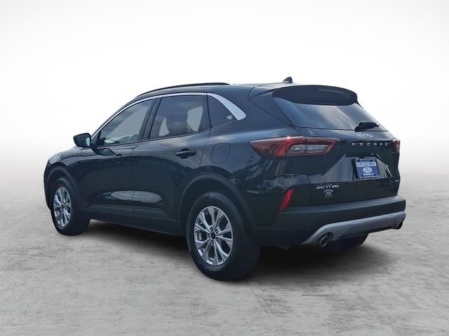 Certified 2023 Ford Escape Active w/ Tech Pack #2 AWD/4WD image 4