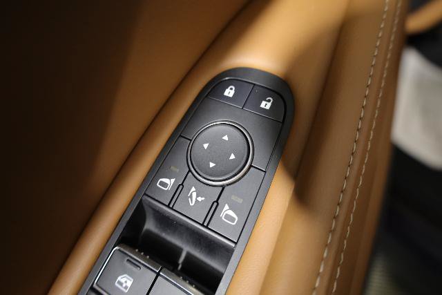 Used 2023 INFINITI QX60 Sensory w/ Vision Package AWD/4WD image 32