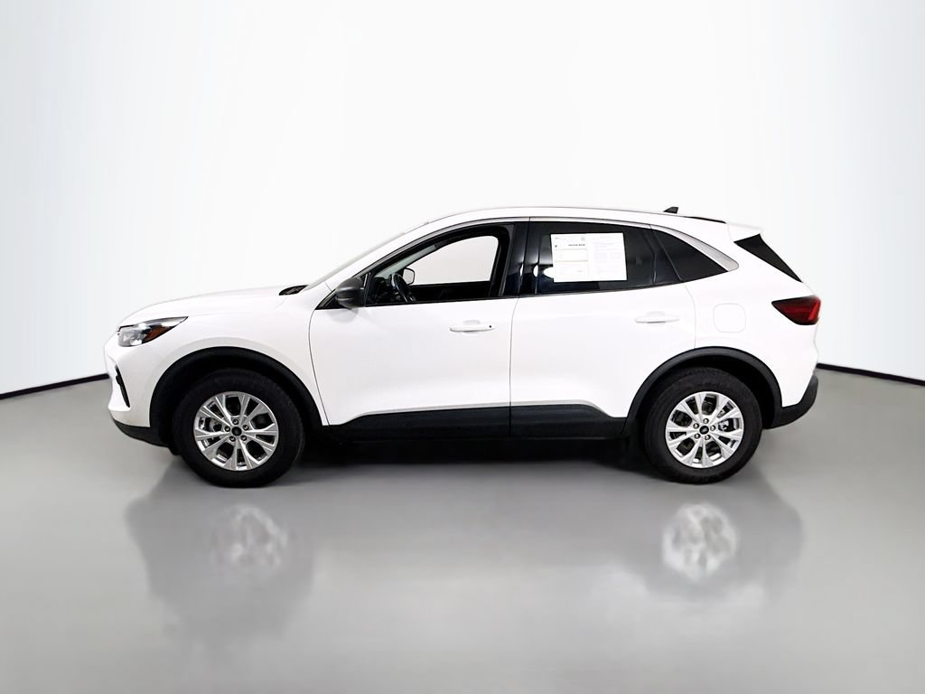 Certified 2023 Ford Escape Active AWD/4WD image 11