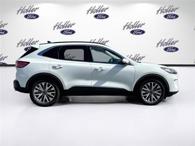 Certified 2020 Ford Escape Titanium AWD/4WD image 9