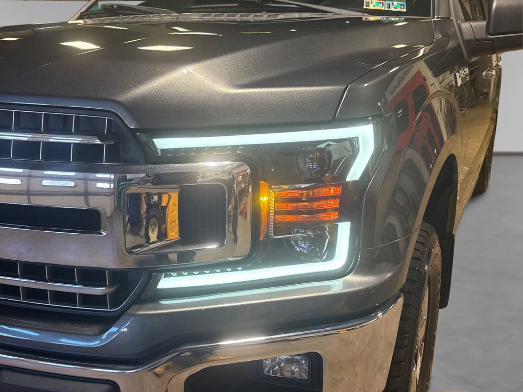 Certified 2018 Ford F150 XLT w/ Equipment Group 302A Luxury image 21