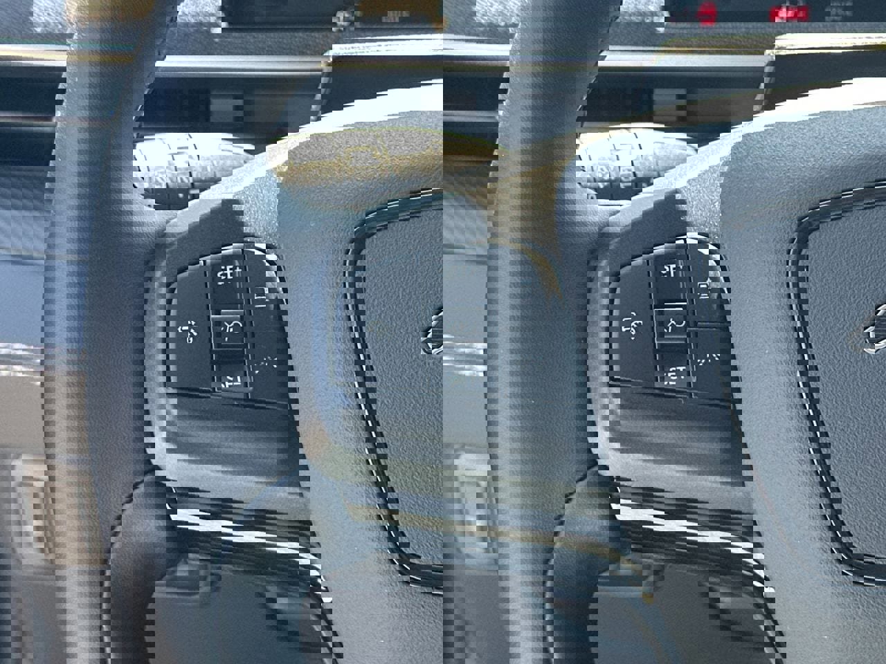 Certified 2025 Ford Mustang Mach-E Premium image 27