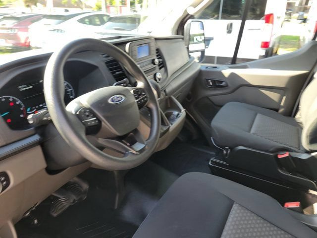 Certified 2025 Ford Transit 250 Low Roof w/ Exterior Upgrade Package RWD image 17