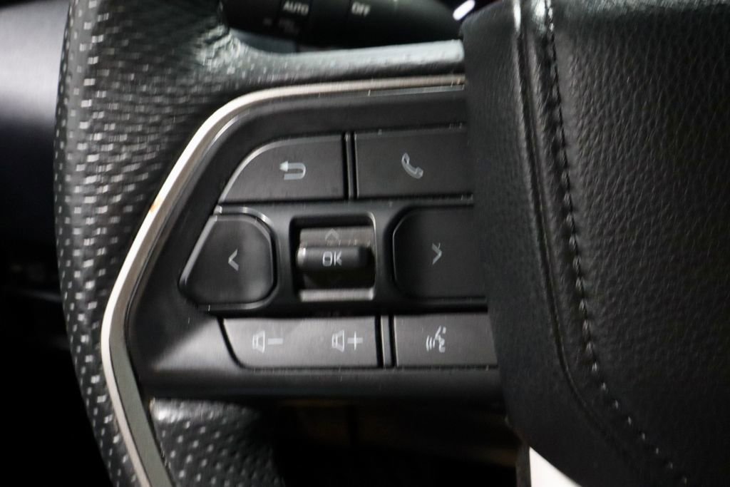 Used 2025 Toyota Tundra SR5 w/ TRD Off-Road Package AWD/4WD image 27