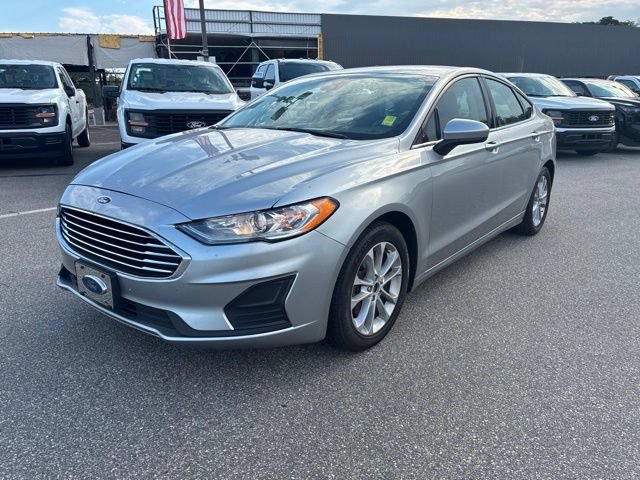 Certified 2020 Ford Fusion SE FWD image 2