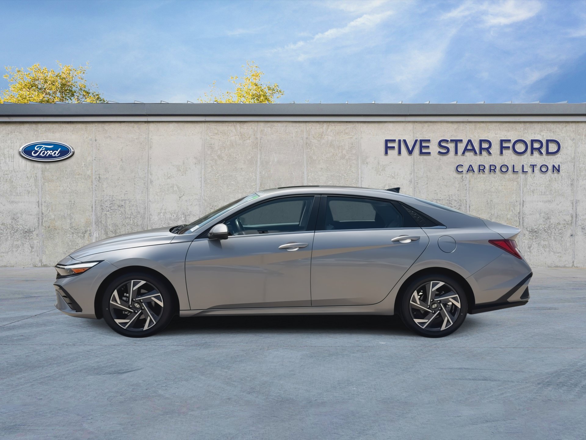 Used 2025 Hyundai Elantra Limited FWD image 5