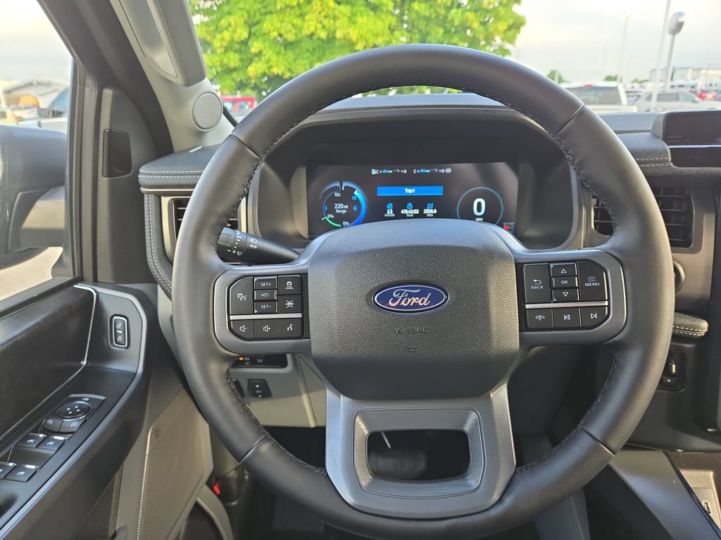 Certified 2025 Ford F150 Lightning Flash AWD/4WD image 20