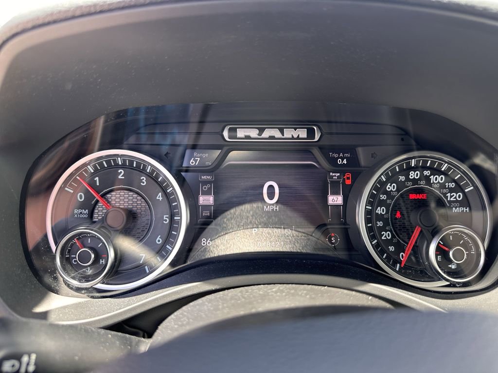 Used 2024 RAM 1500 Laramie AWD/4WD image 16