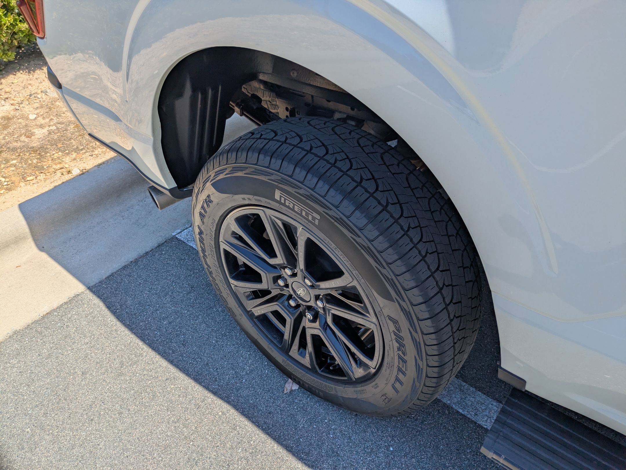 Certified 2024 Ford F150 Platinum w/ Equipment Group 702A High image 46