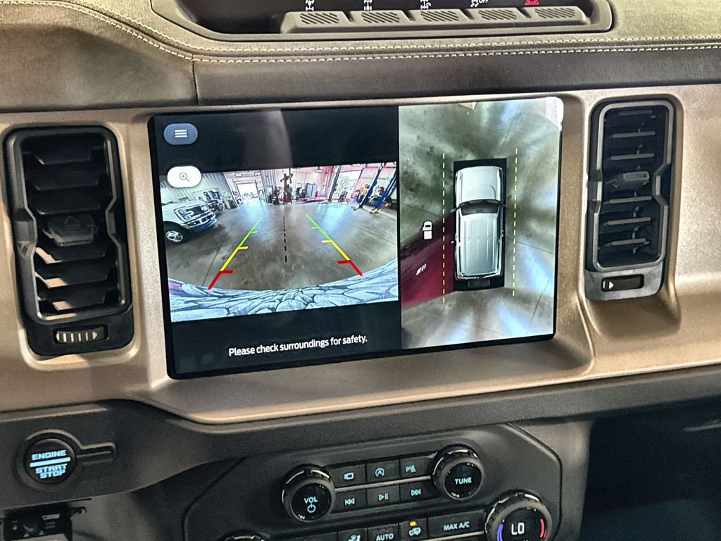 Certified 2026 Ford Bronco Outer Banks w/ Sasquatch Package AWD/4WD image 20
