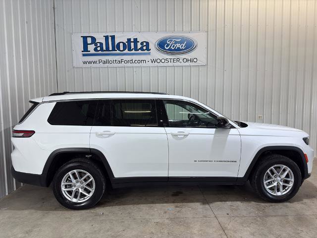 Used 2021 Jeep Grand Cherokee L Laredo w/ Luxury Tech Group I image 2