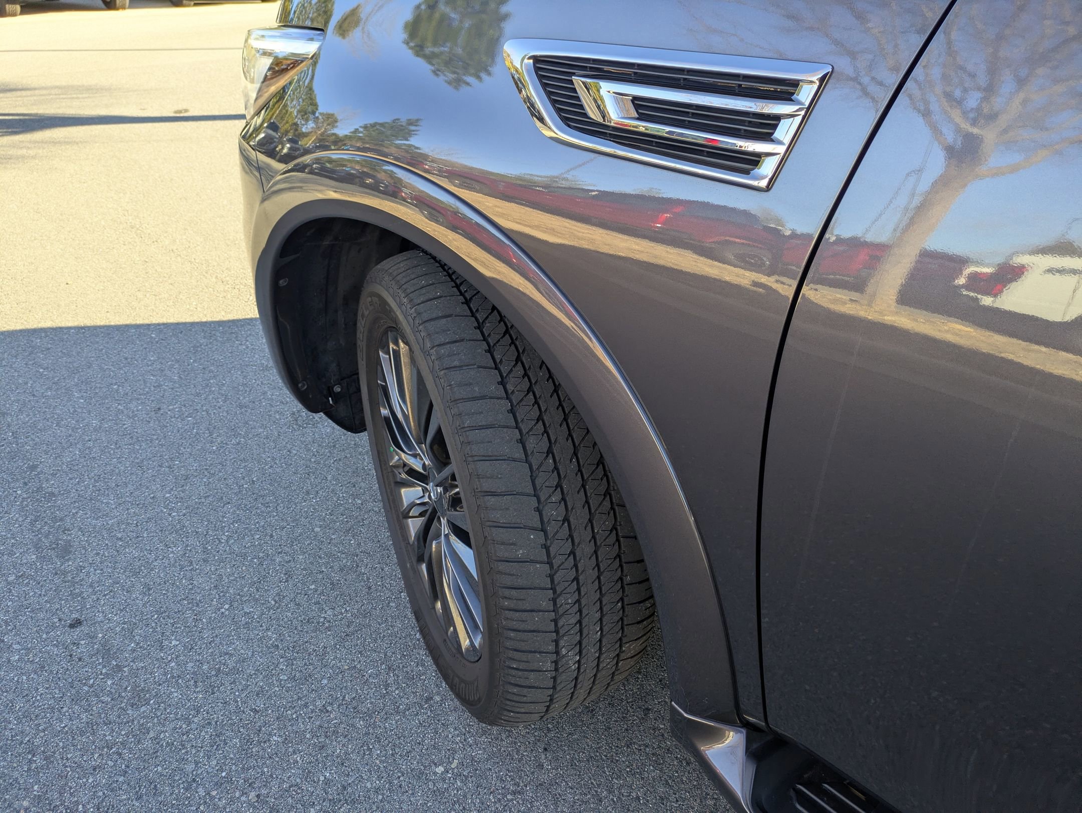 Used 2023 INFINITI QX80 Premium Select w/ Cargo Package image 35