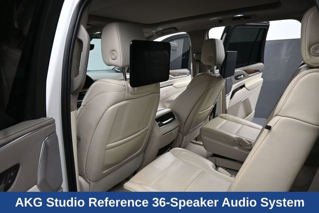 Used 2023 Cadillac Escalade Sport Platinum w/ LPO, ONYX Package AWD/4WD image 18