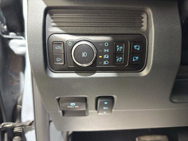 Certified 2025 Ford F350 Lariat w/ Lariat Ultimate Package AWD/4WD image 12