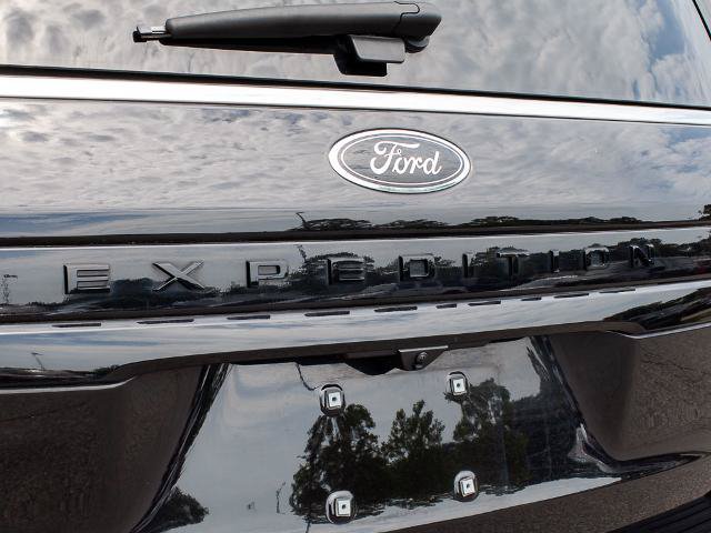 Certified 2022 Ford Expedition Max Limited AWD/4WD image 10