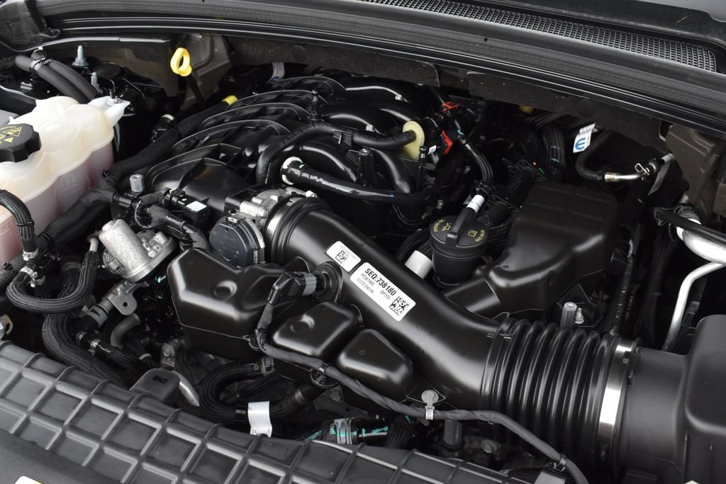 Used 2023 Jeep Grand Cherokee Altitude AWD/4WD image 12