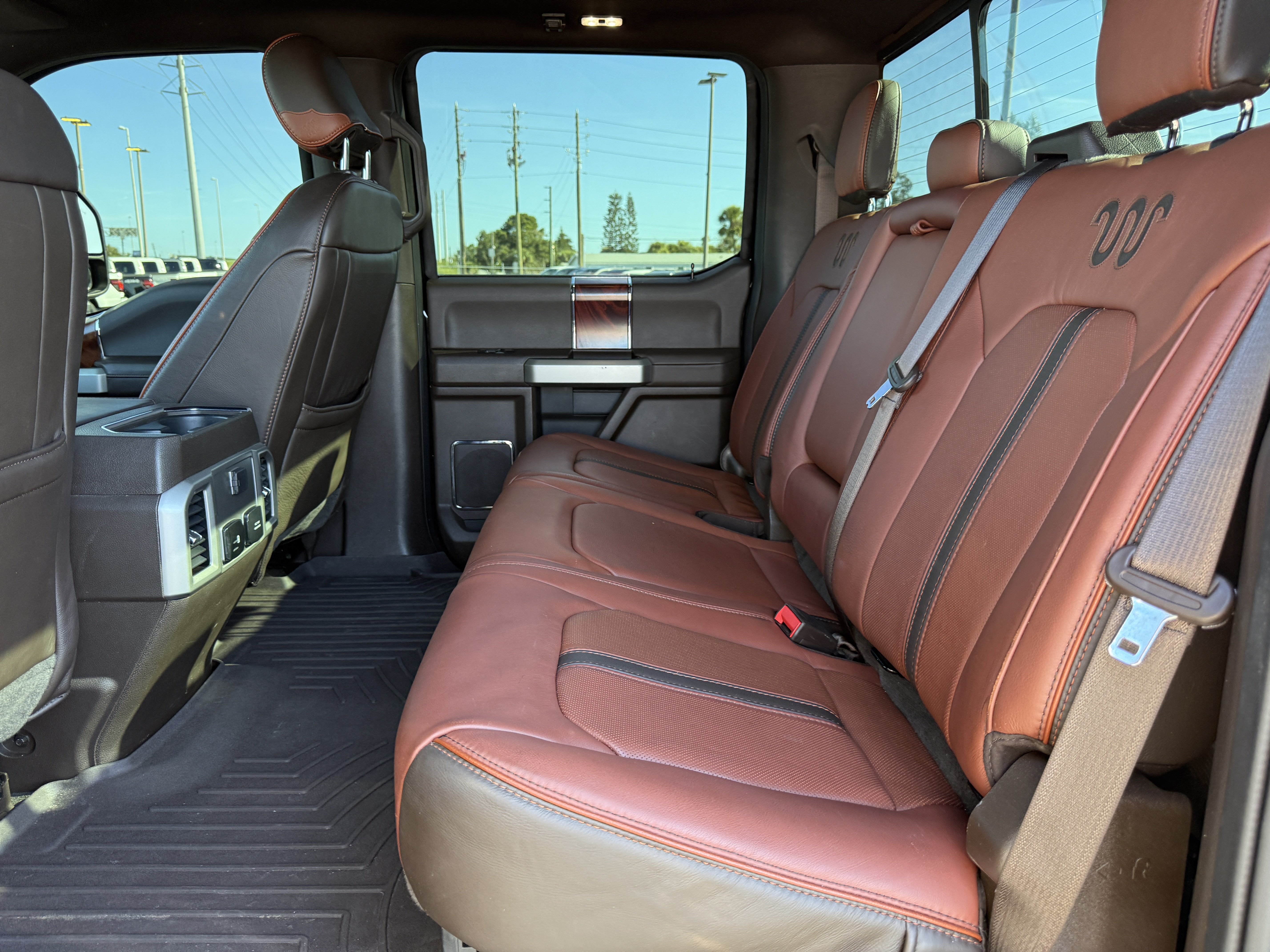 Certified 2022 Ford F350 King Ranch w/ Tremor Off-Road Package AWD/4WD image 14