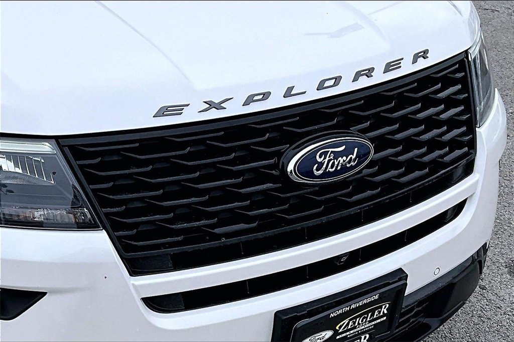 Certified 2019 Ford Explorer Sport w/ Equipment Group 401A image 31