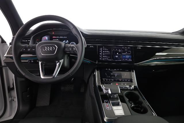 Used 2025 Audi Q7 3.0T Prestige AWD/4WD image 12