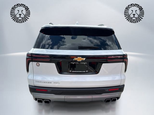 Used 2025 Chevrolet Traverse LT image 4