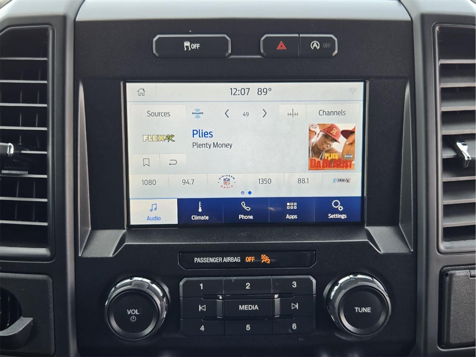 Certified 2019 Ford F150 XL w/ Equipment Group 101A Mid RWD image 16