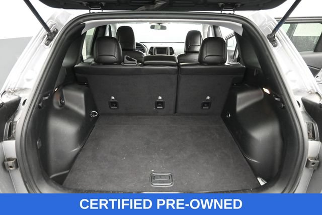 Used 2020 Jeep Cherokee Latitude Plus AWD/4WD image 6