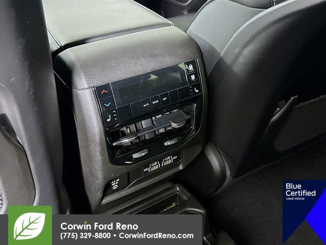 Used 2021 Jeep Grand Cherokee L Limited w/ Trailer Tow Group (B) image 31