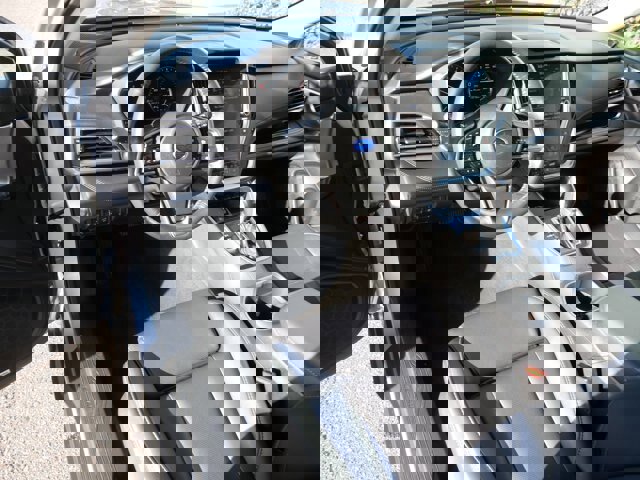 Used 2023 Subaru Outback Limited image 11