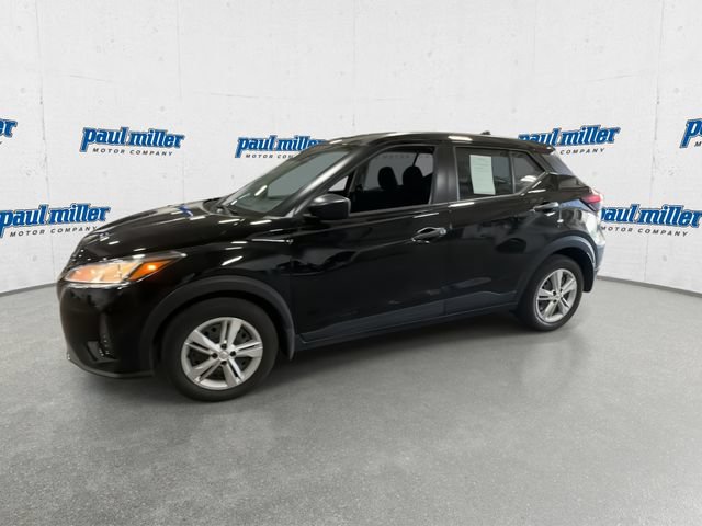 Used 2025 Nissan Kicks Play S FWD image 6