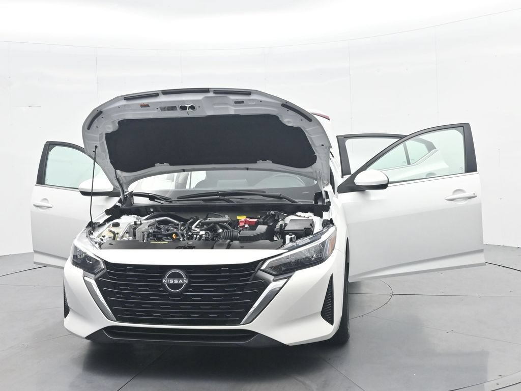 Used 2024 Nissan Sentra SV FWD image 47