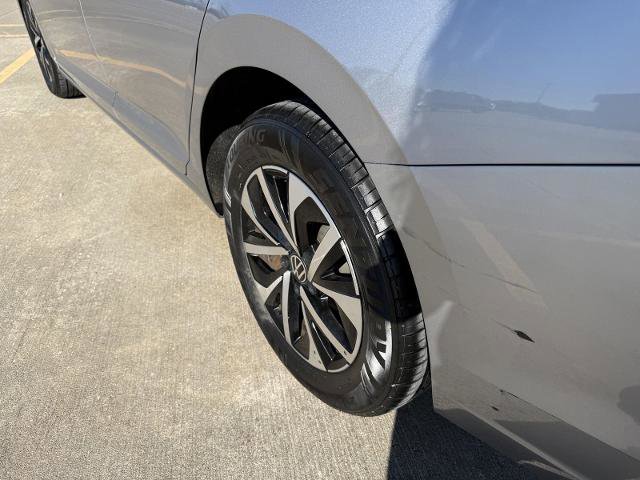 Used 2024 Volkswagen Jetta S image 6