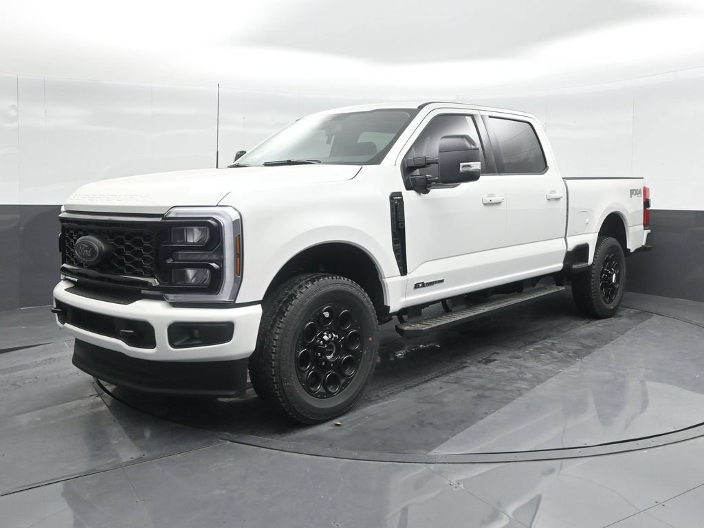 Certified 2025 Ford F250 Lariat w/ Black Appearance Package AWD/4WD image 34
