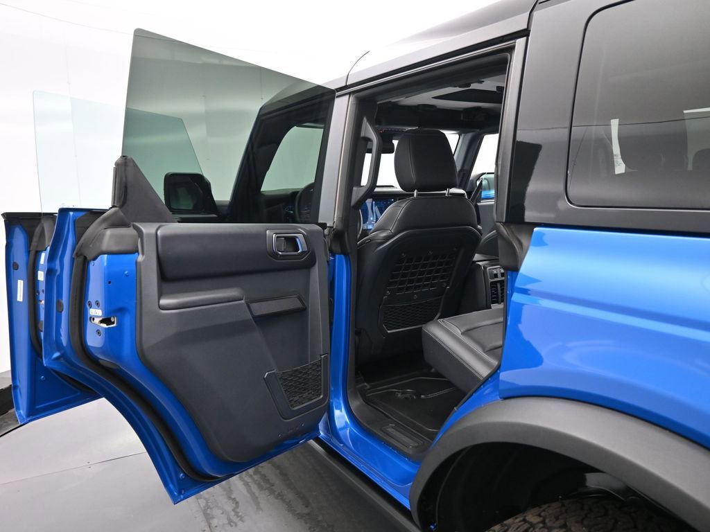 Certified 2025 Ford Bronco Badlands image 18