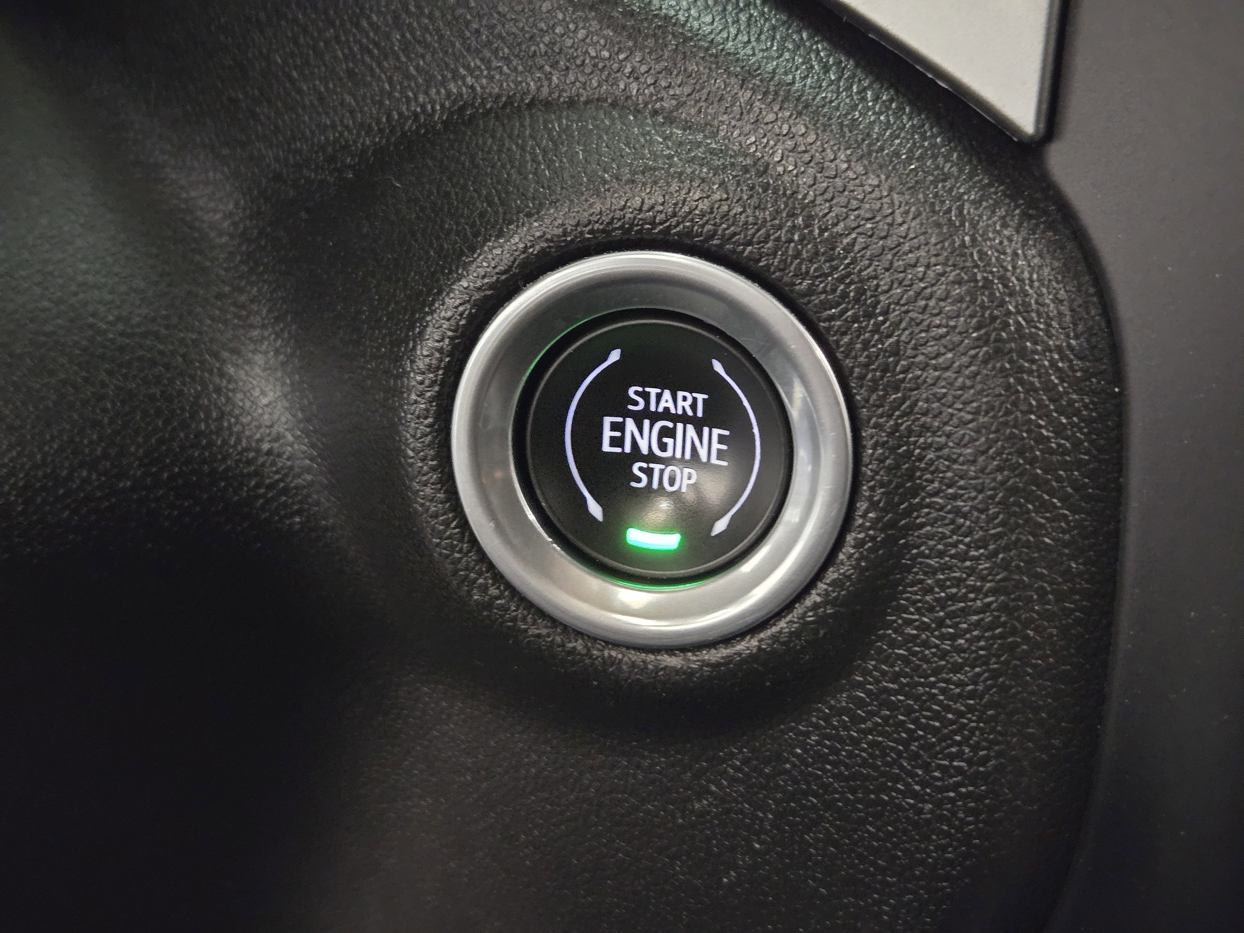 Used 2021 Chevrolet Silverado 1500 LT Trail Boss w/ Convenience Package II image 31