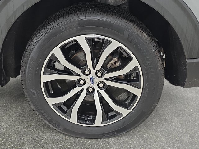 Certified 2025 Ford Explorer ST-Line AWD/4WD image 30