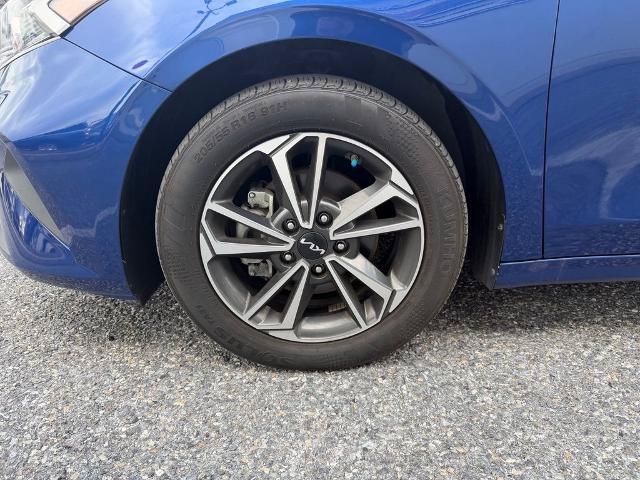 Used 2023 Kia Forte LXS FWD image 21