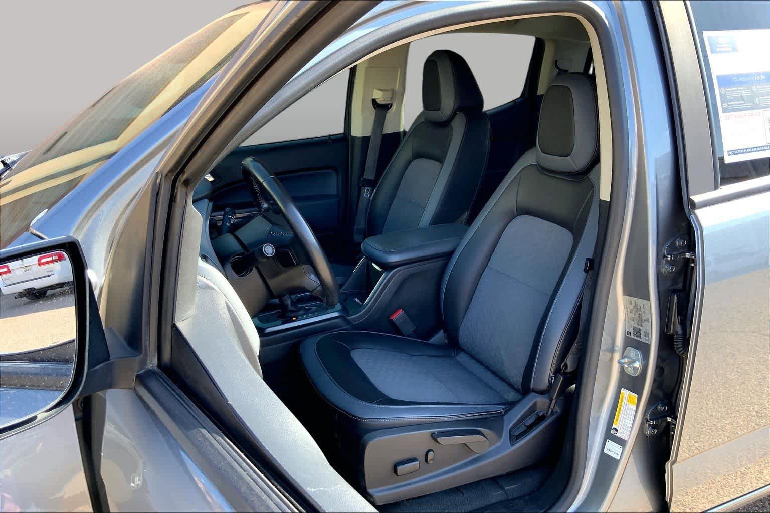 Used 2020 Chevrolet Colorado Z71 RWD image 8