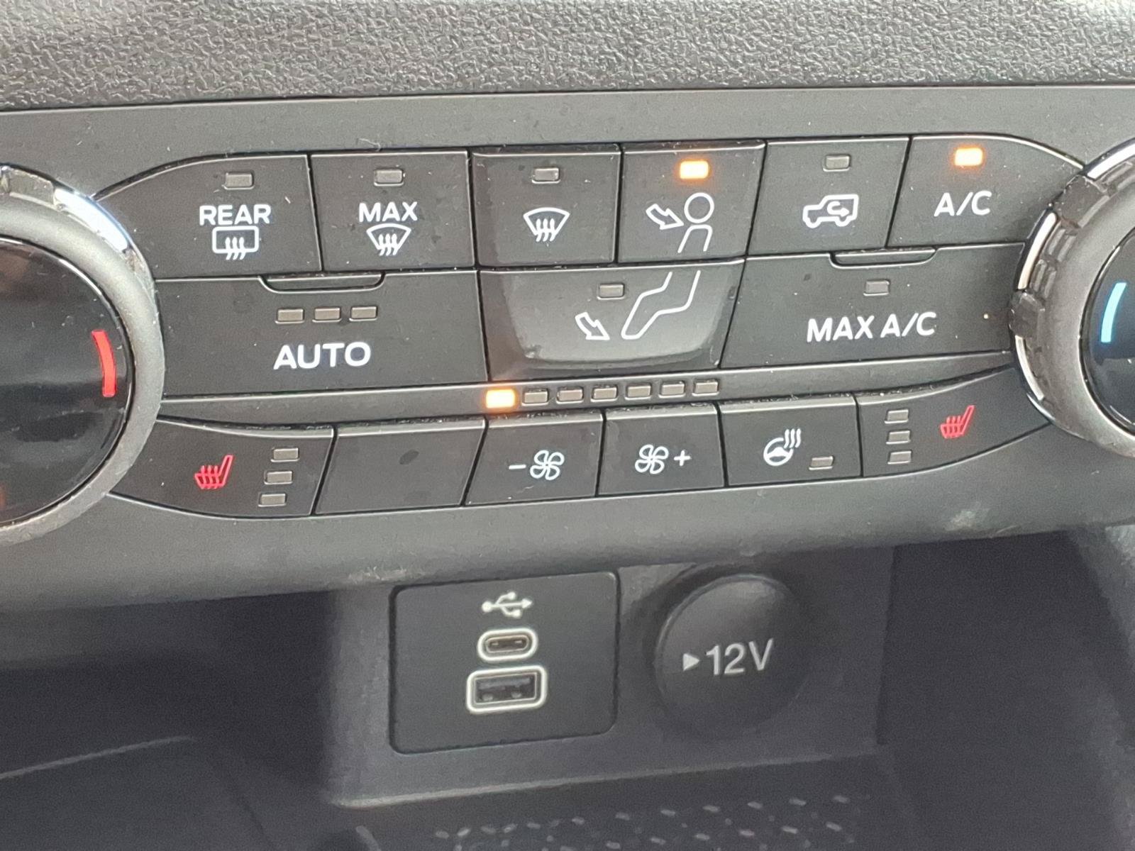 Certified 2023 Ford Bronco Sport Outer Banks w/ Tech Package AWD/4WD image 18