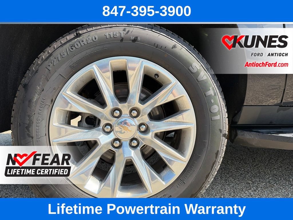Used 2024 Chevrolet Suburban Premier AWD/4WD image 11