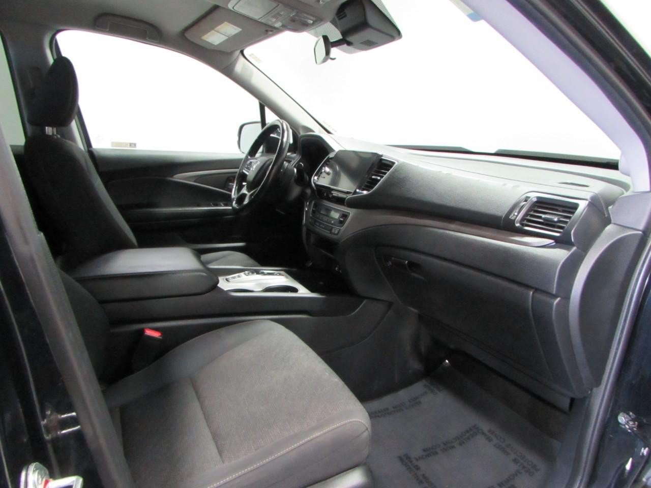 Used 2024 Honda Ridgeline Sport image 18