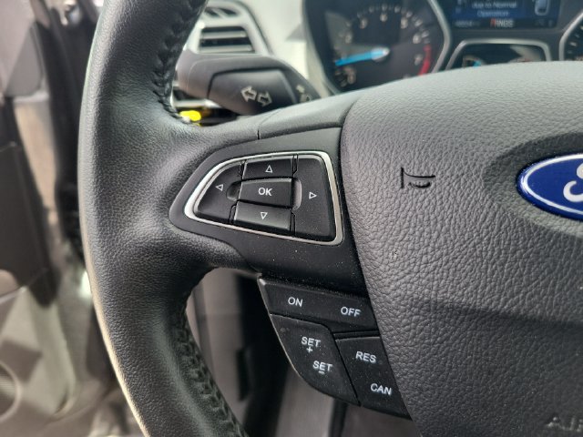 Certified 2019 Ford Escape Titanium w/ U9j03 - Titanium Tow Package AWD/4WD image 28