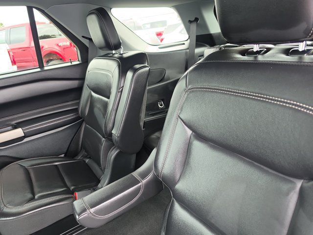 Certified 2023 Ford Explorer XLT w/ Equipment Group 202A RWD image 12