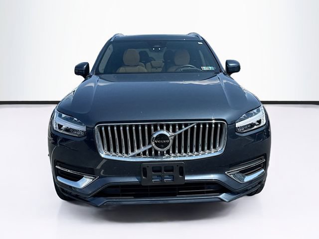 Used 2023 Volvo XC90 B6 Ultimate w/ Protection Package Premier AWD/4WD image 3